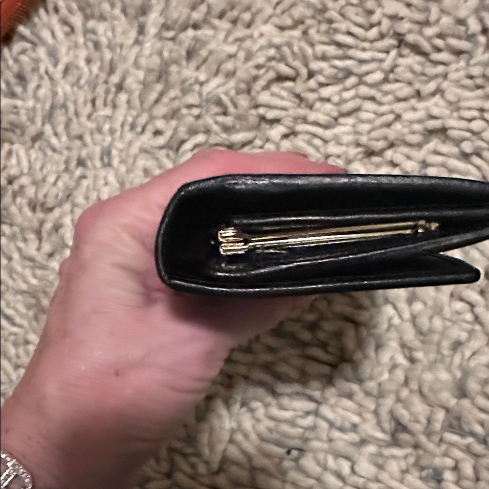 CELINE Black and Brown Wallet Kisslock clean/pristine Flap MINT Authentic - Picture 9 of 10